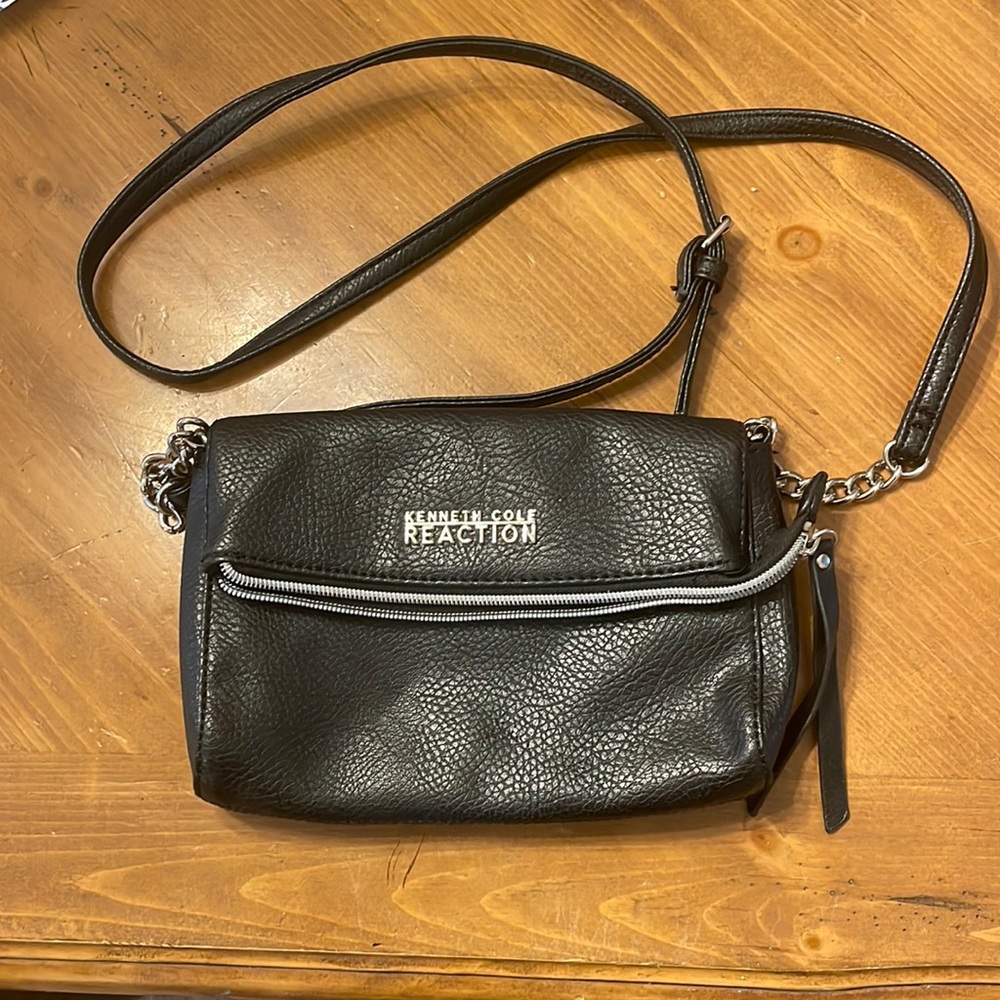 Small Kenneth Cole purse. Used. Great condition